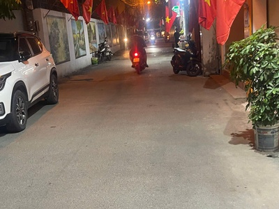 Phố vương thừa vũ - nhà 3 tầng, 83m2, giá cực rẻ cho nhà đầu tư xây ccmn, chdv 0
