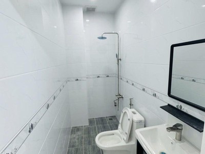 Bán nhà hxh tân phú 60m2, 4 t, 4pn, sh vị trí vàng, giá cực tốt 6tỷ... 1
