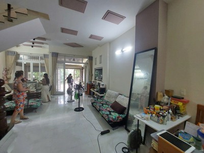 Bán nhà quận 9, tăng nhơn phú a, đường 339: 80m2, 3 tầng, 4pn, sh, 7.39 tỷ. 0