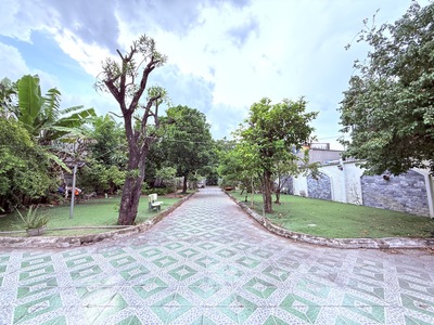 Bán nhà mặt tiền 20x50m giá 27 tỷ đường huỳnh thị na 1