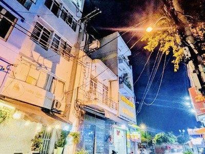 Gần chợ tân hương   chdv 6 tầng 12p   doanh thu cao   112m nở hậu  giá 15 tỷ 0