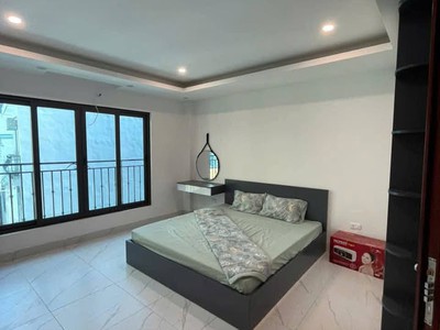 Bán nhà ngõ 68 cầu giấy   6 tầng đẹp long lanh   full nội thất cao cấp   chỉ nhỉnh 9 tỷ - ô tô đỗ 3
