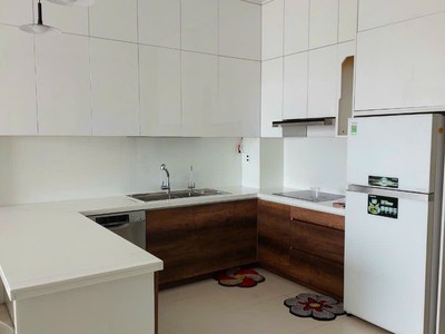 Bán tòa căn nhà chdv 30p mặt đường phan văn hớn q.12  5.3x33m  6 tầng 3