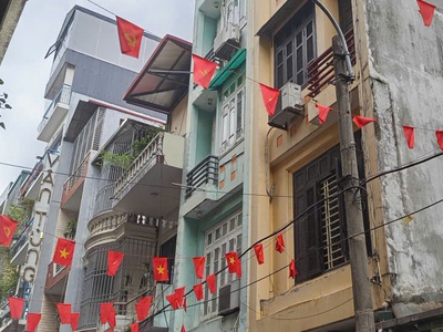 Bán nhà cầu giấy, ngõ thông kinh doanh, ô tô   5 tầng, nhỉnh 11 tỷ 1