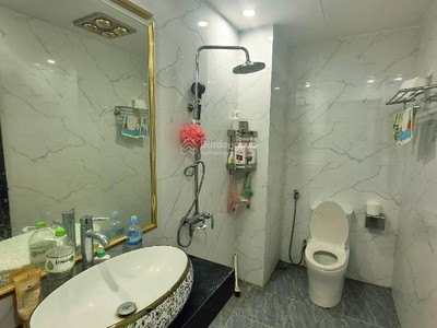 Bán nhà trần hưng đạo 76m 5 tầng 4 ngủ oto gần chỉ nhỉnh 18 tỷ 3