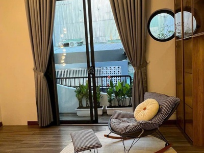 Bán gấp nhà mặt tiền trung tâm hải châu, đầy đủ công năng, nội thất xịn xò, sân thượng thoáng mát 0
