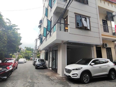 Hot nhà mặt phố hồ tùng mậu,cạnh ga tàu điện,45mx5t,mt 7m,9.4ty 0