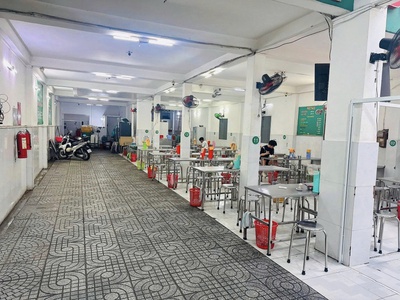 Bán nhà mặt tiền lê quang định, gần phạm văn đồng, 2 chiều, 8,7x28m, 3 tấm cũ, 52 tỷ. 1