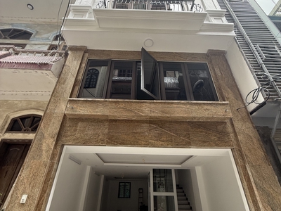 Bán nhà 5 tầng số 18 ngõ 107 đường an dương vương 0