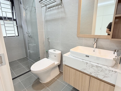 Bán nhà 5 tầng số 18 ngõ 107 đường an dương vương 3