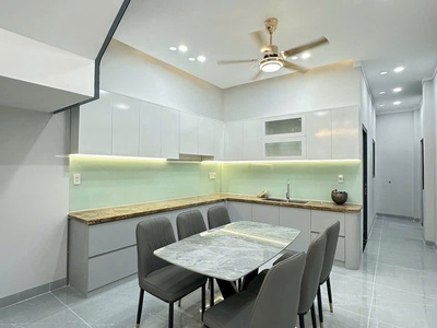 Bán nhà lầu mới đẹp lung linh, gần chợ tân hiệp, đường nhựa thông, chỉ 4 tỷ 390 4