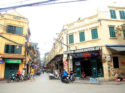 Cho thuê mặt bằng ngã tư lương ngọc quyến  tạ hiện  vị trí vàng phố cổ  cực hiếm 0