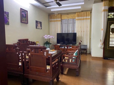 Bán nhà phân lô ô tô tránh cầu diễn 55m2x4t, lô góc,giá rẻ,không qh,10.2 tỷ 2
