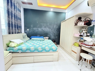 Sát mt chu văn an - học viện cb - nhà 4 tầng - dt 30 tr - 5 pn - sổ nở hậu - nhỉnh 7 tỷ 1
