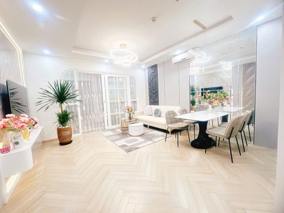 Chính chủ bán căn 1pn dt 53m2 bc nam view thoáng tại t8 times city gia bán 6,25 tỷ full đồ như ảnh 1