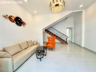Cần bán nhà ngay trung tâm thành phố nha trang, khánh hoà 2
