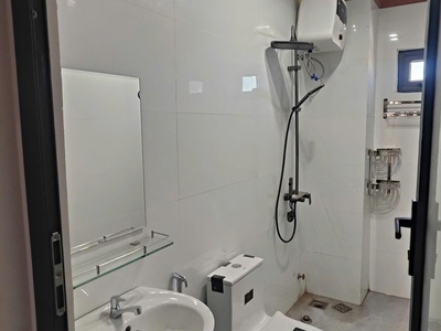  tòa căn hộ 5 tầng  100m    dòng tiền 50tr/tháng  sau lưng bv 600 giường khu nam việt á    giá 4
