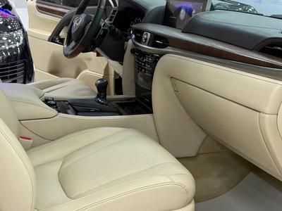 Bán Lexus LX570 nhập mỹ, sản xuất 2019 chạy ít cực mới. 8