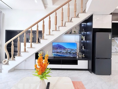 Nhà đẹp 3 tầng kiệt Nguyễn Phước Nguyên 2