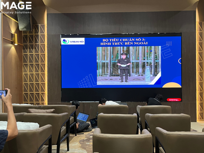 Nâng tầm hiệu quả cuộc họp với màn hình LED: Tại sao doanh nghiệp của bạn nên đầu tư ngay hôm nay 0