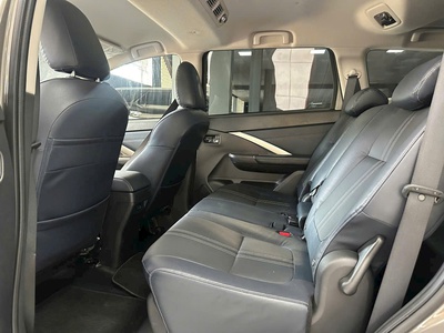 Mitsubishi Xpander Cross, phiên bản 1.5 AT 3