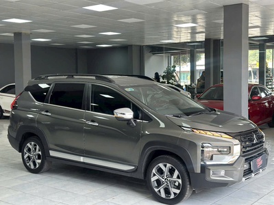 Mitsubishi Xpander Cross, phiên bản 1.5 AT 7