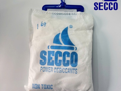 Bột hút ẩm SECCO vươn xa cùng hàng Việt 3