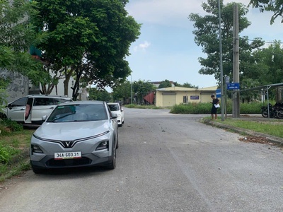 Cần tiền bán gấp mảnh đất khu đô thị nam hải Dương cũ  nay Tây Hải Phòng khu viện nhi 0