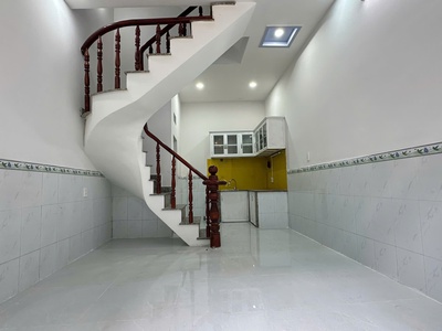 Nhà 3 x 7, giá 1,1T, gần cây xăng Tô Ngọc Vân Q.12 1