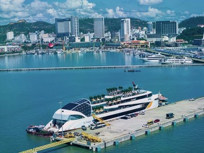 Voucher siêu tàu Thăm Vịnh Hạ Long 5 sao Dolphin Cruise 1
