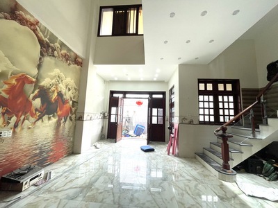 Bán nhà hẻm q.12, đường đông hưng thuận 42. dt 120m2, 4 tầng, 6pn, sh. giá 7.6 tỷ 2
