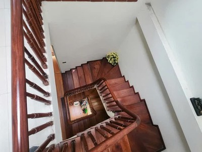 Bán nhà ngõ giếng mứt 55m2. 4 tầng. măt tiền 3.3. giá 13.5 tỷ hai bà trưng hà nội 3