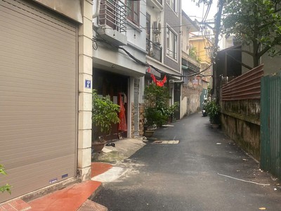 264.88.2c ngọc thụy. 32 4 4 11.7 tỷ 2