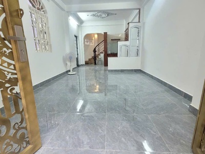 Nhà đường nguyễn thượng hiền 5 tầng, 4pn gần trung tâm giá chỉ 6,25 tỷ ,nhà mới cứng đầu tư ngon 0