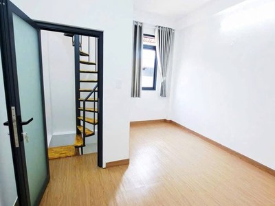 Nhà 5 tầng btct mới tinh tặng full nội thất, sát bên ngã tư tân kỳ tân quý và bình long gần aeon 3