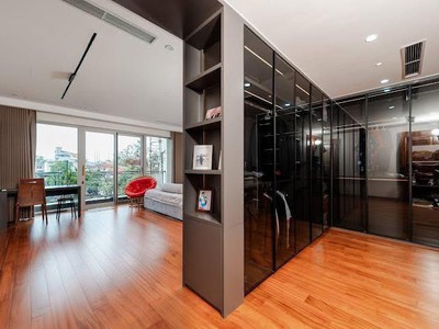 View hồ triệu đô phố bồ đề 102m2 7t, mt6m, sống sang bên lề phố cổ - nhỉnh 3x tỷ 2