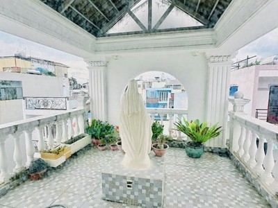 Nhà đẹp 4 tầng   hxh   gần chợ tân hương   đi bộ ra công viên   khu vip tân phú 1