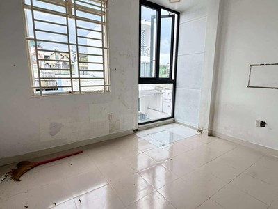 Nhỉnh 4 tỷ   4 phòng ngủ   hẻm ô tô   40m   4x10    chiến lược bình tân 4