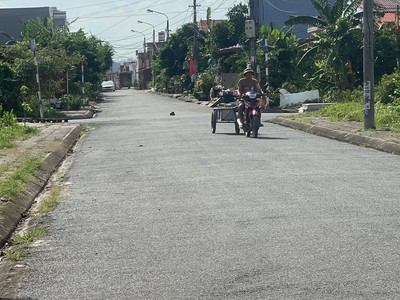 Bán lô đất 103m  ngõ 213 tân thành   dương kinh  giá chỉ 2x triệu/m   đường 10m   vỉa hè đầy đủ 0