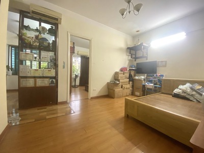Căn hộ b12 xuân la-2 ngủ-nội thất đẹp -thang máy - ở cực sướng  tầng 3   42,6/49m2   4,5 tỷ 2