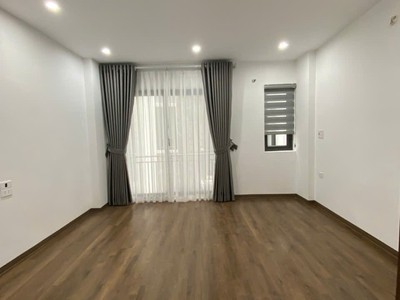 412.21.10 ngọc thuỵ 30 5 5 6.2 tỷ 0