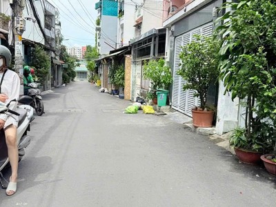 Bán nhà mặt tiền quảng hiền, phường 11,tân bình  7,5 18  khu bàu cát 3