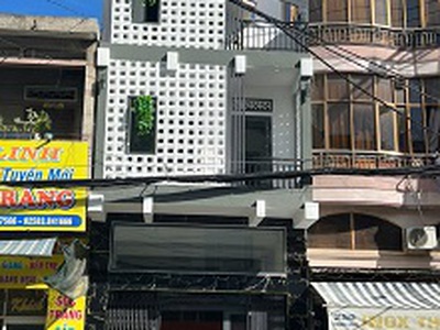Chính chủ cho thuê nhà mặt tiền 252 thống nhất   trung tâm nha trang 0