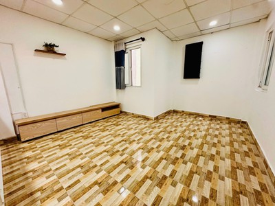 Cho thuê nhà nguyễn thiện thuật, bình thạnh, 4.5x18m, 1 trệt, 1 lửng, 16.5tr, tl 2