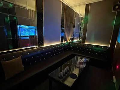 Bán nhà linh lang 84m2. 5 tầng. mặt tiền 7m. giá 65 tỷ ba đình hà nội 1