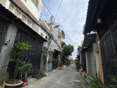 Nhỉnh 4 tỷ   4 phòng ngủ   hẻm ô tô   40m   4x10    chiến lược bình tân 2