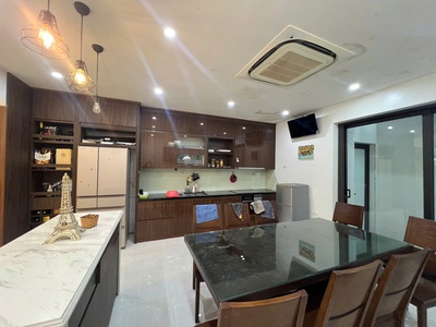 Ông anh bạn em .chính chủ do chuyền nhà vào sài gòn sống nên rất cần bán căn lk. đô thị tân tây 1