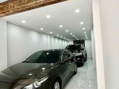 Bán nhà mặt phố hoàng văn thá chỉ hơn 300tr/mi vỉa hè rộng kinh doanh sầm uất - lô góc 83m 32 tỷ 2