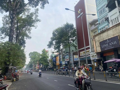 Anh tôi gửi bán nhà lê hồng phong q10, 4 tầng, dt: 82m  ngang 6.3m, 16 tỷ tl, kinh doanh vp, chdv 0