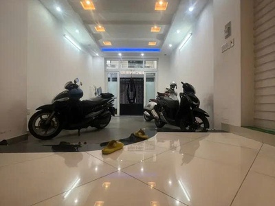Bán gấp trong tháng nhà hxh nguyễn thiện thuật q3, 64m   4x16m , 5 tầng, gần chợ bàn cờ 19.5 tỷ 0